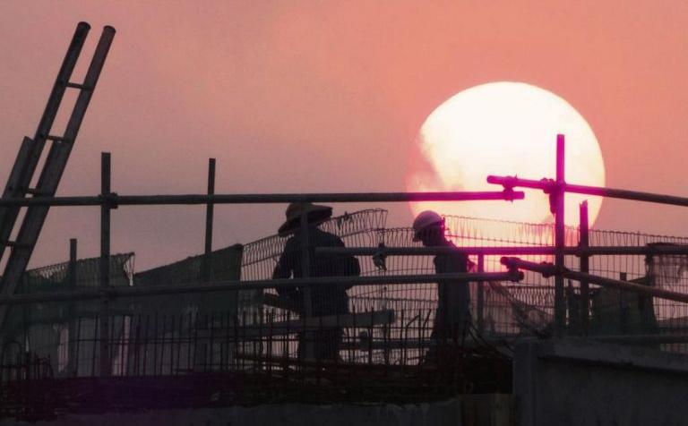 长沙市机电工程施工总承包二级资质延期的条件是什么？